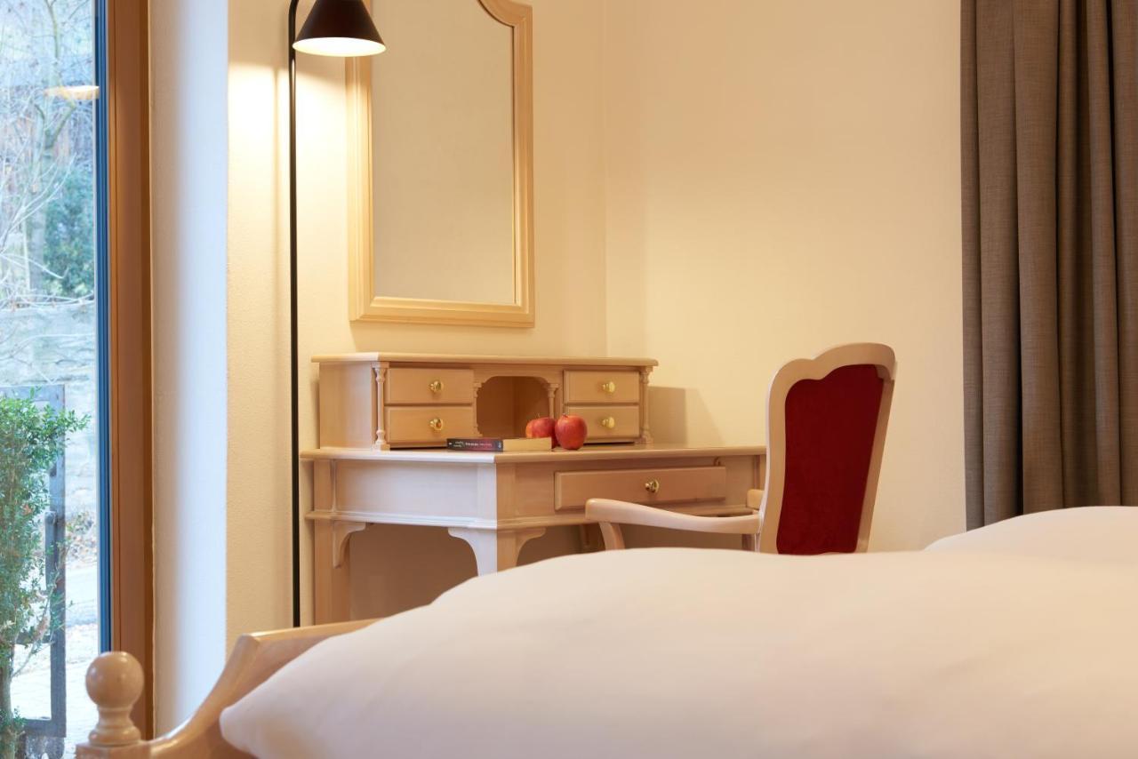 Historic Guesthouse Bircher B&B Apartments Near Sterzing Campo di Trens Bagian luar foto